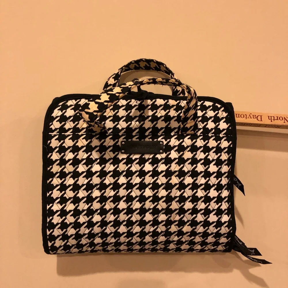 Vera Bradley Hanging Organizer
